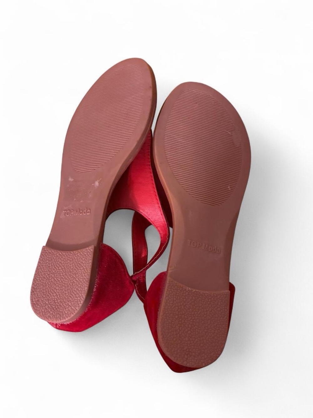 TOP Moda Red Rhinestone T‑Strap Sandals - Picture 5 of 6